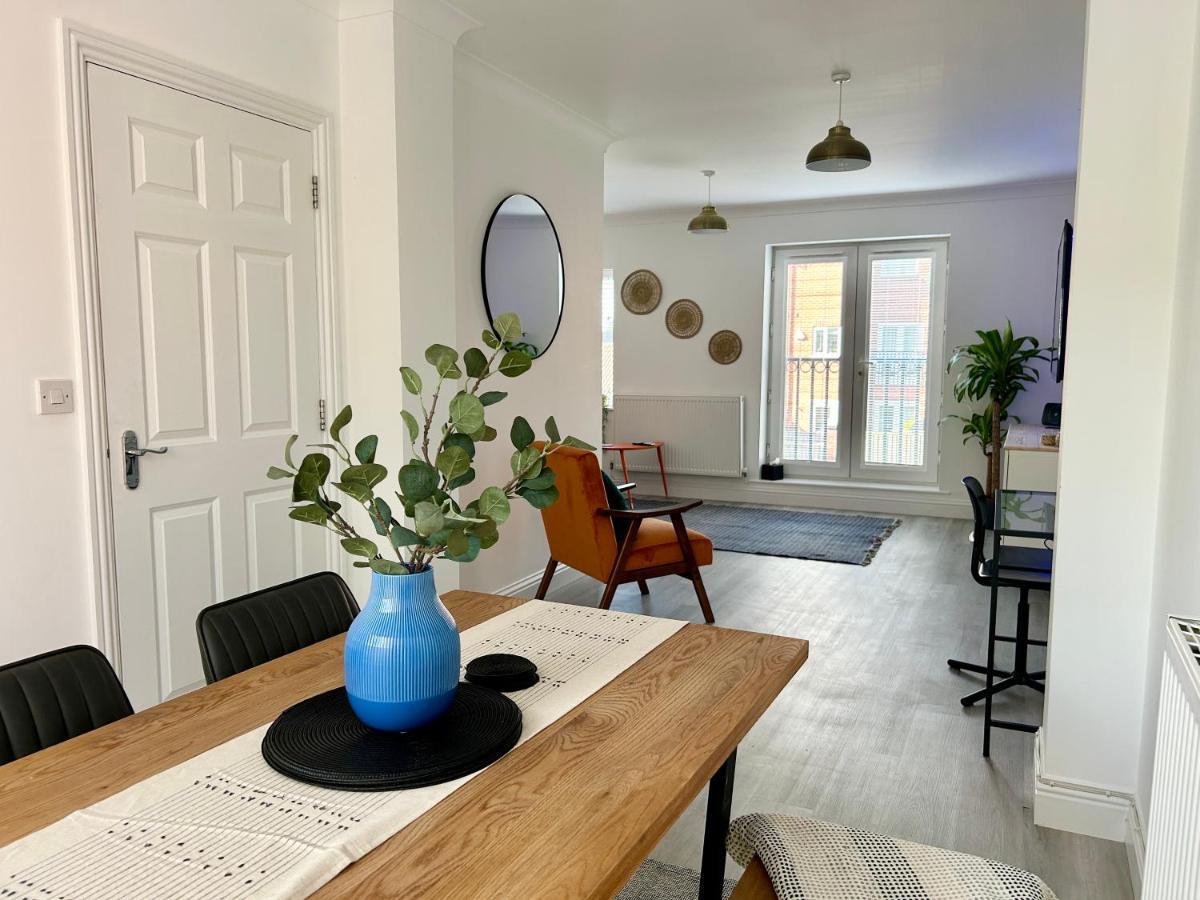 The Town House, Whole House Suitable For Contractors And Families Market Harborough Luaran gambar